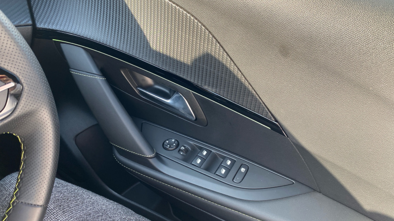 Peugeot 208 100kW GT 50kWh 5dr Auto Electric Hatchback